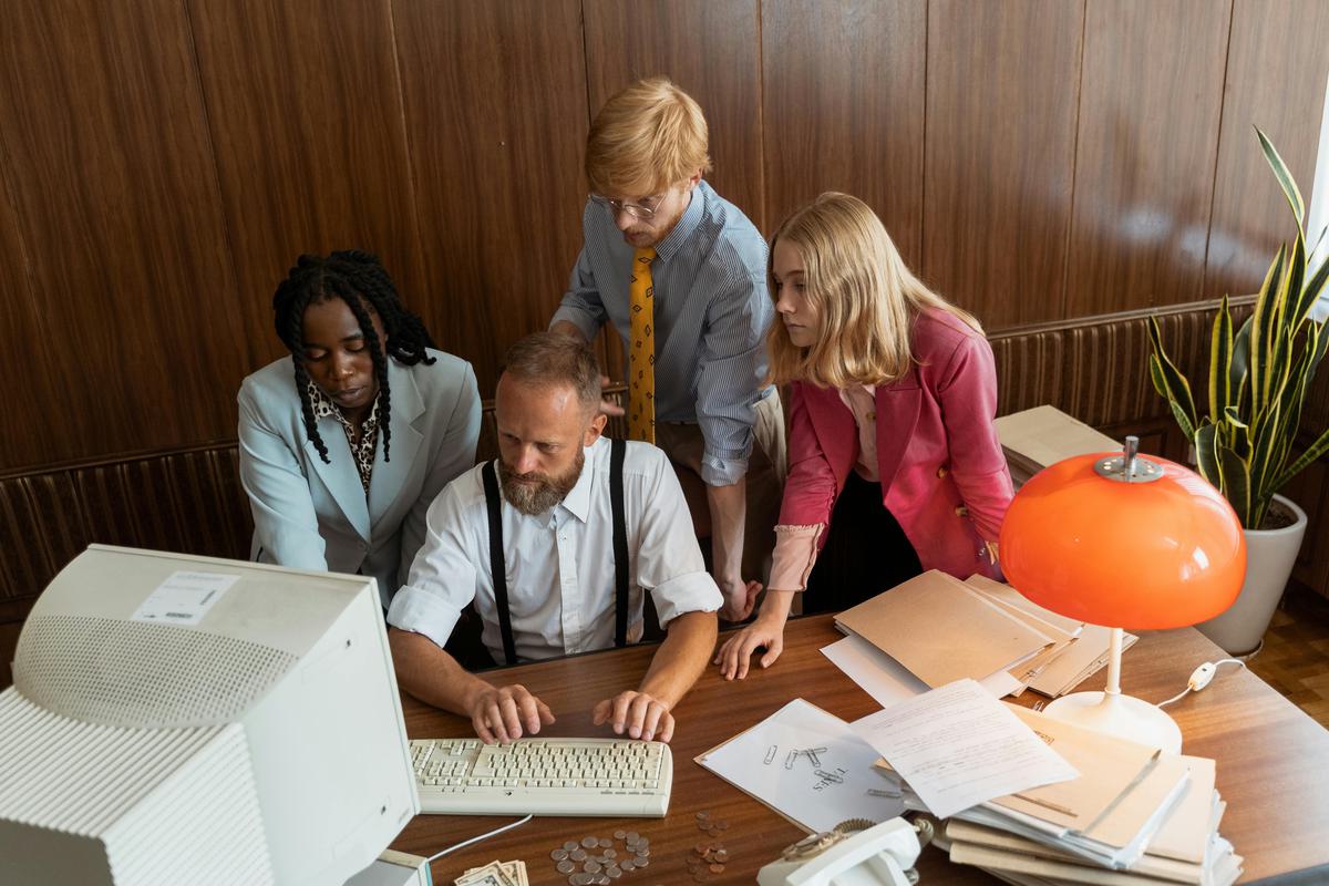 How An Attendance Machine Modernizes Workforce Tracking