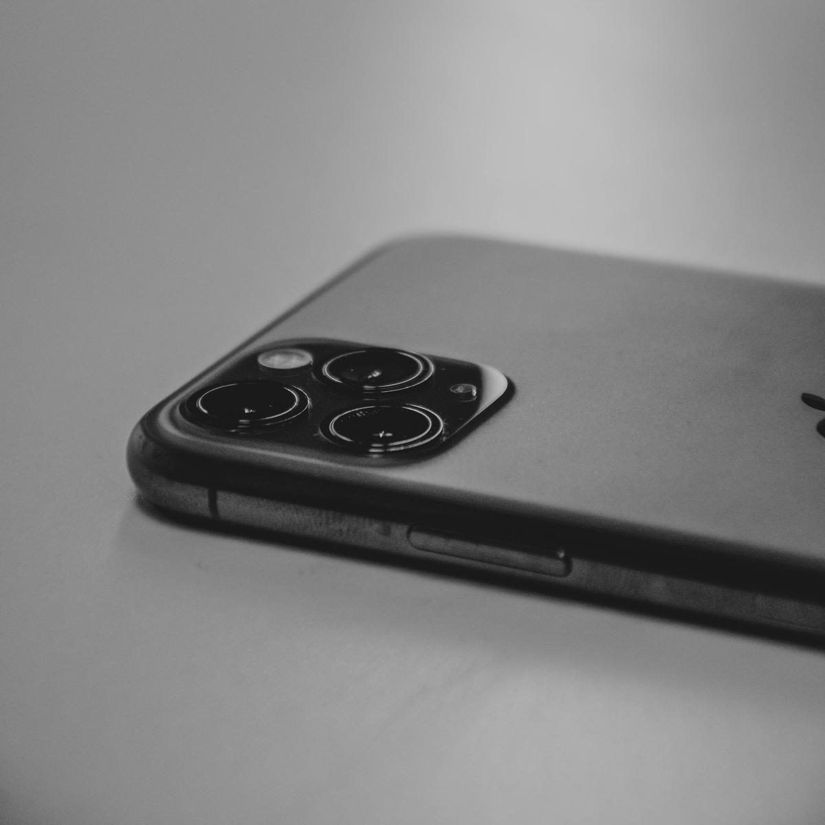 Mobile Phone Clocking In Systems: Convenience for Modern Teams